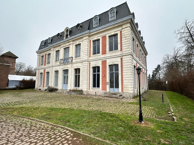 Appartement - 80 m² - 3 pièces