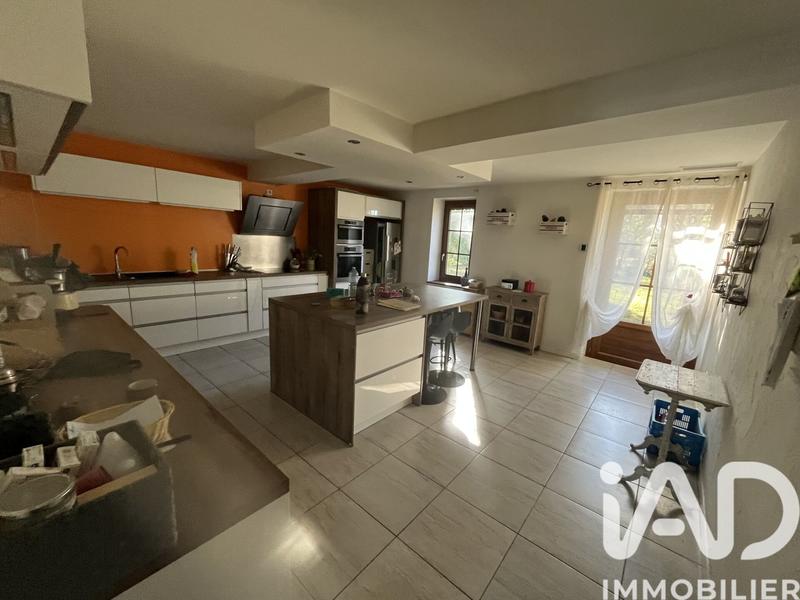 Maison - 182 m² - 5 pièces