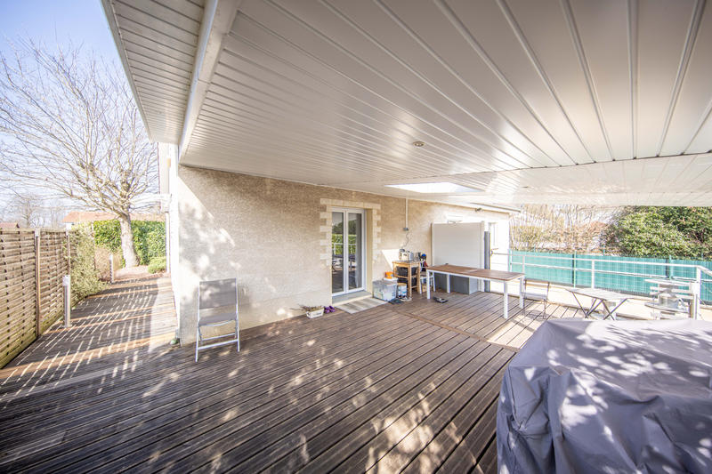 Maison - 166 m² - 6 pièces