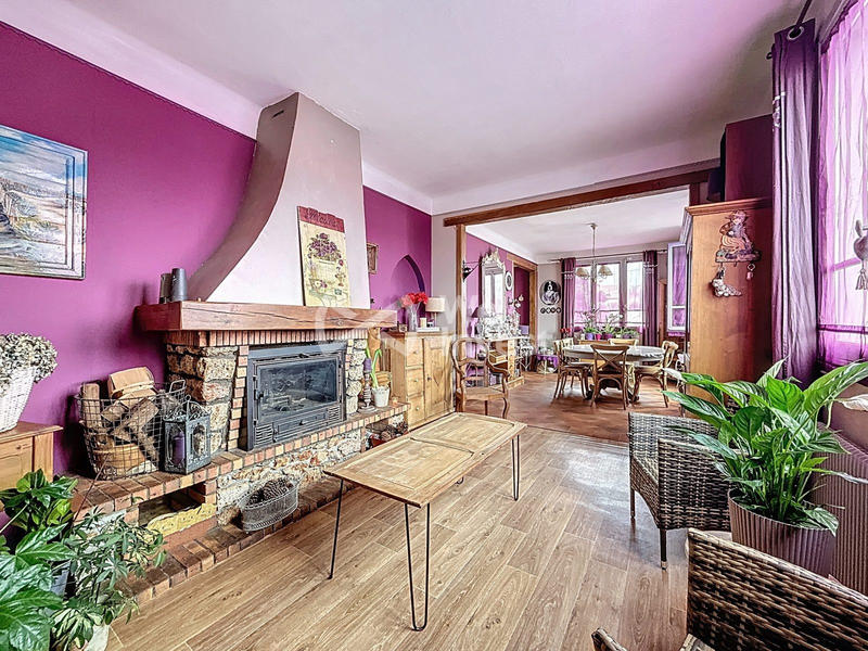 Maison - 190 m² - 8 pièces