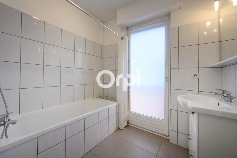 Studio - 28 m² - 1 pièce