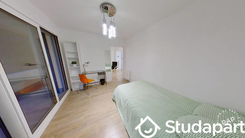 Chambre - 11 m² - 1 pièce