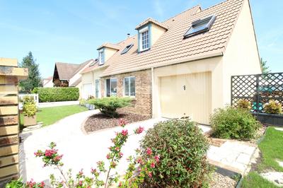 Maison traditionnelle - 158 m² - 7 pièces