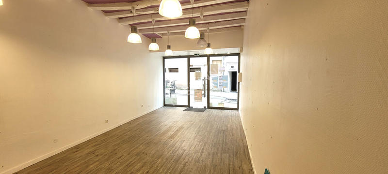 Local commercial - 70 m² - 3 pièces