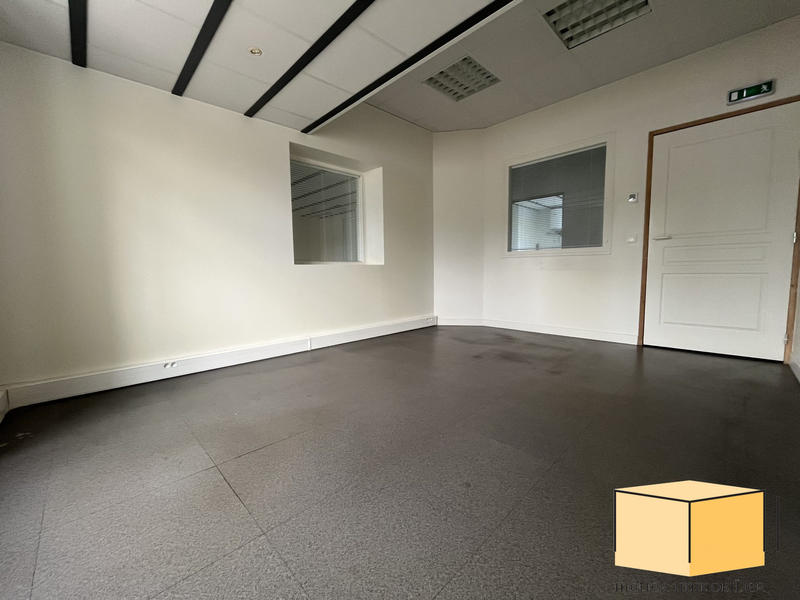 Local commercial - 160 m²