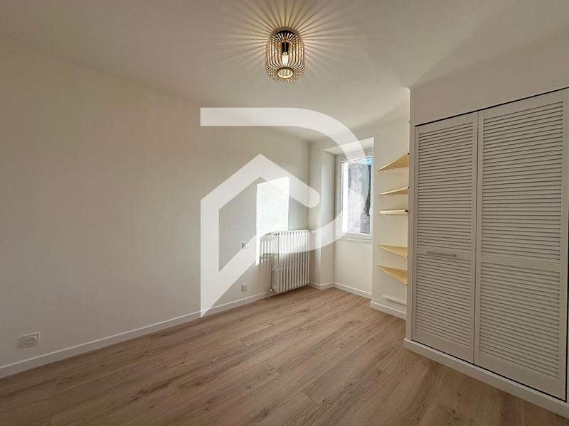 Maison de village - 99 m² - 6 pièces