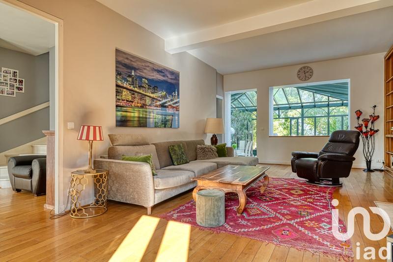 Maison de ville - 204 m² - 7 pièces