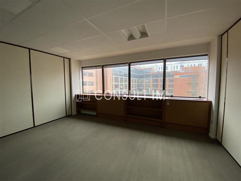 Bureau - 404 m²