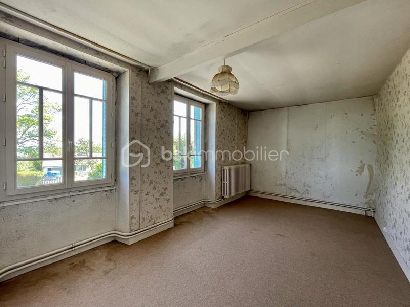 Maison - 180 m² - 7 pièces