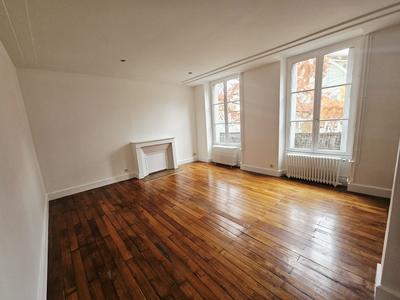 Appartement - 56 m² - 2 pièces