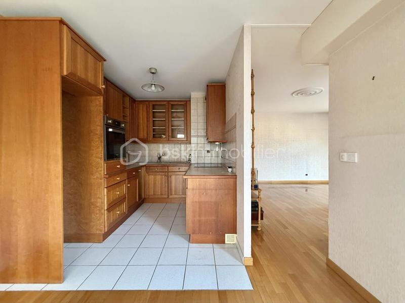 Appartement - 80 m² - 3 pièces