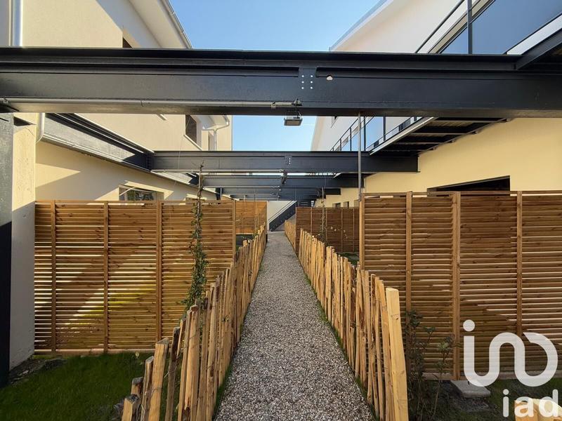 Loft - 101 m² - 3 pièces