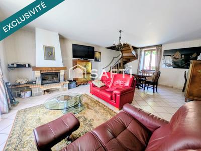 Maison - 210 m² - 10 pièces