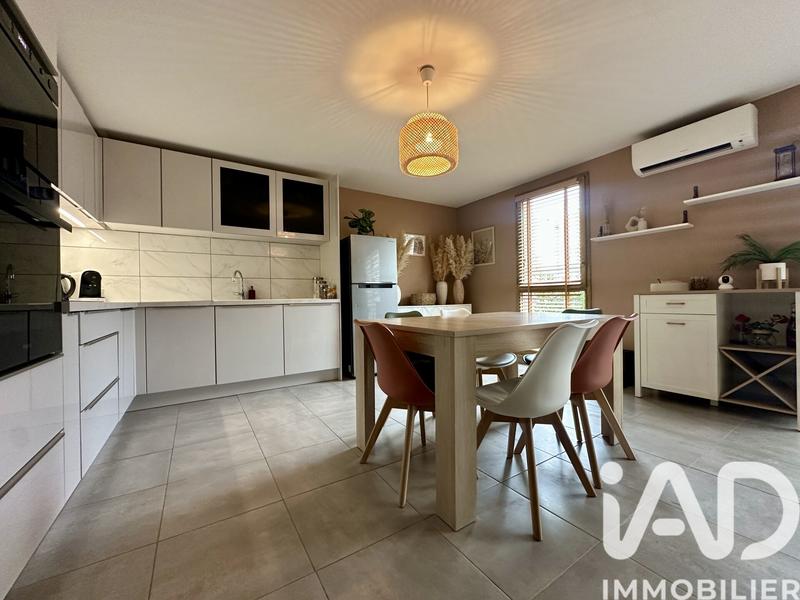 Appartement - 65 m² - 3 pièces