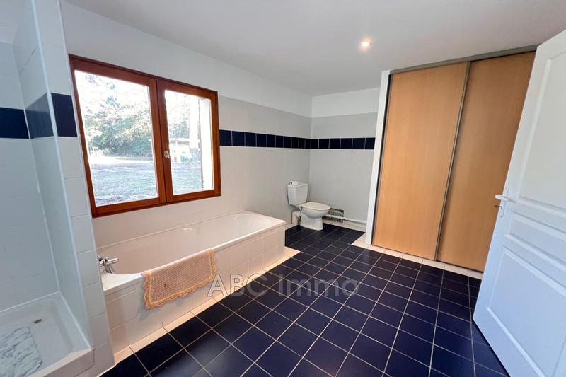 Villa - 114 m² - 4 pièces