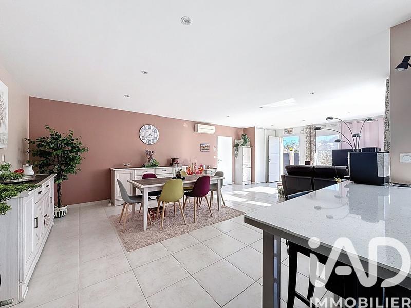 Maison - 100 m² - 4 pièces