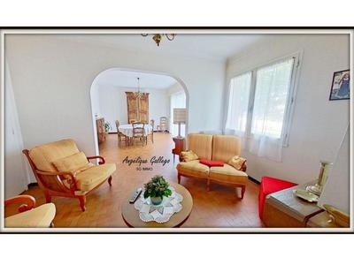 Maison - 150 m² - 7 pièces