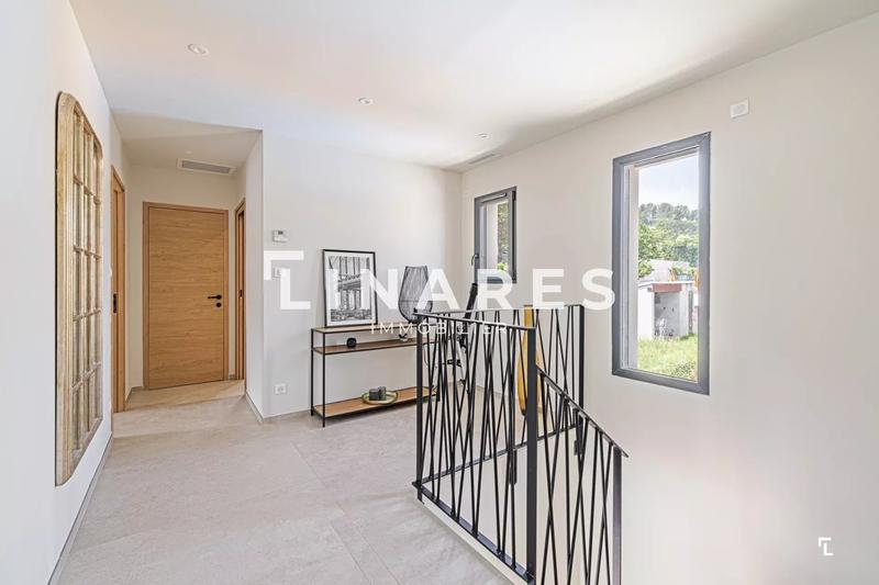 Maison - 145 m² - 4 pièces