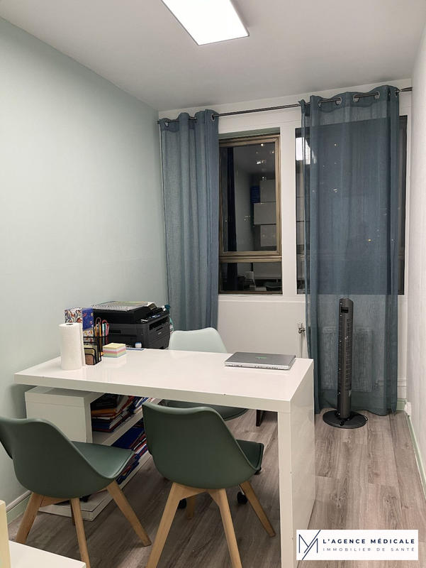 Bureau - 48 m² - 3 pièces