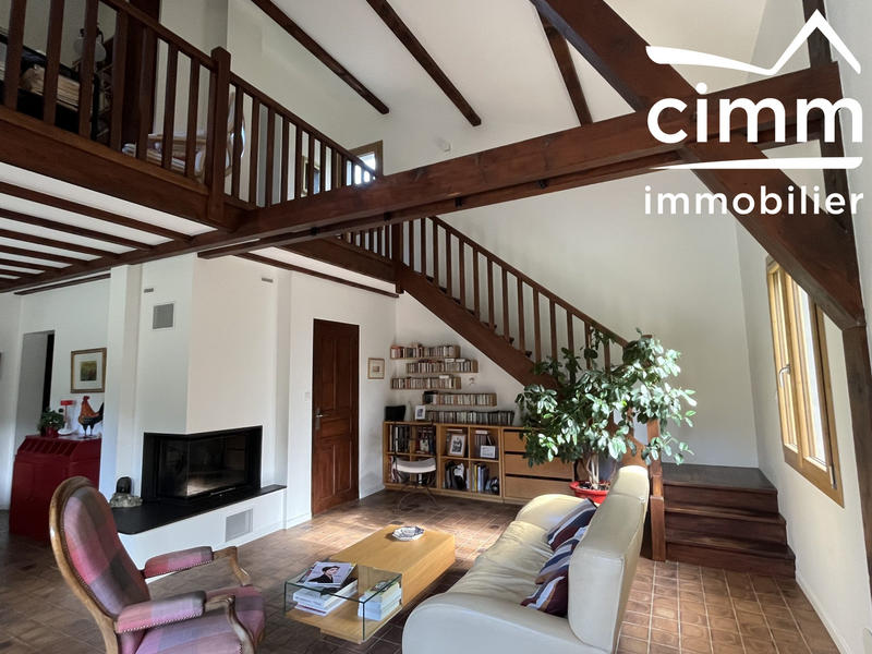 Maison - 157 m² - 6 pièces