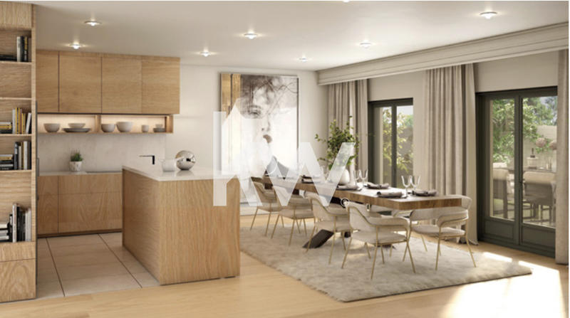 Maison - 231 m² - 7 pièces