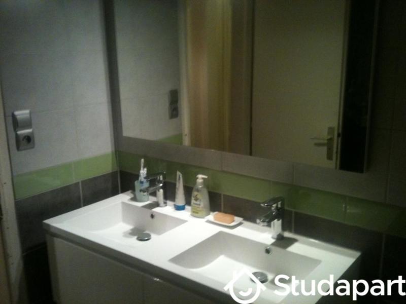 Chambre - 17 m² - 1 pièce