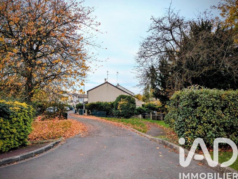 Maison - 97 m² - 6 pièces