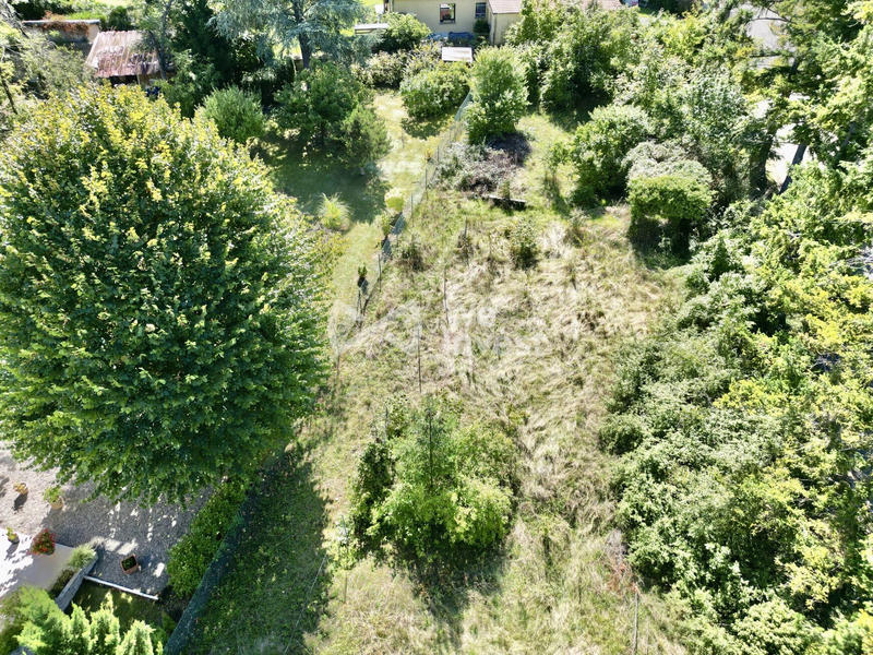 Terrain - 860 m²