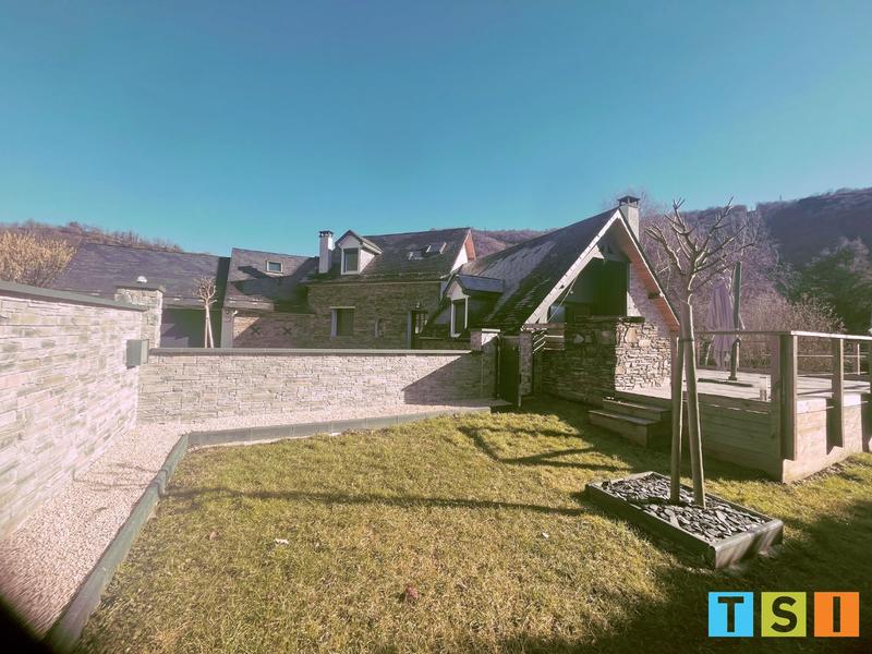 Maison - 144 m² - 5 pièces