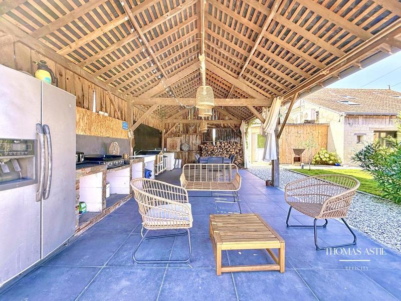 Maison ancienne - 180 m² - 7 pièces