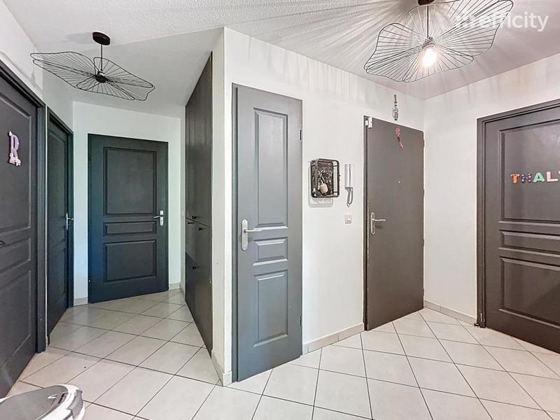 Appartement - 74 m² - 4 pièces