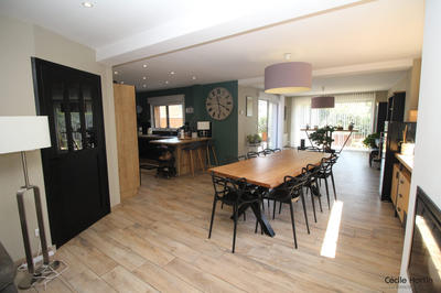 Maison - 163 m² - 6 pièces