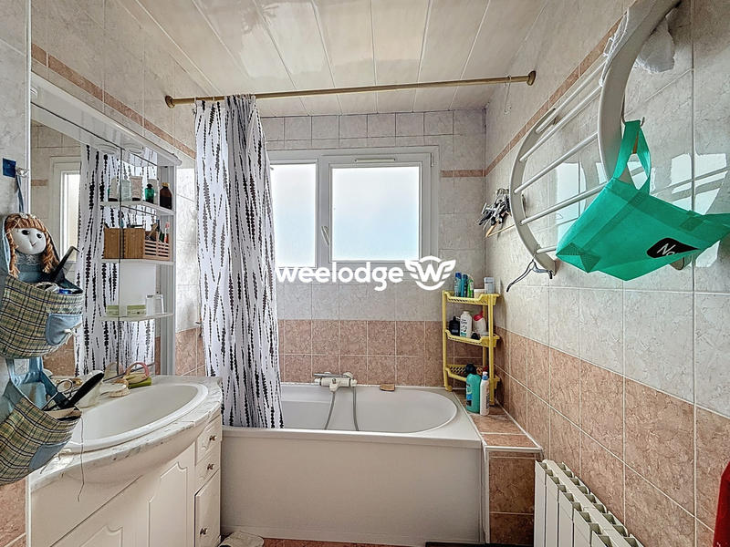 Maison - 107 m² - 7 pièces