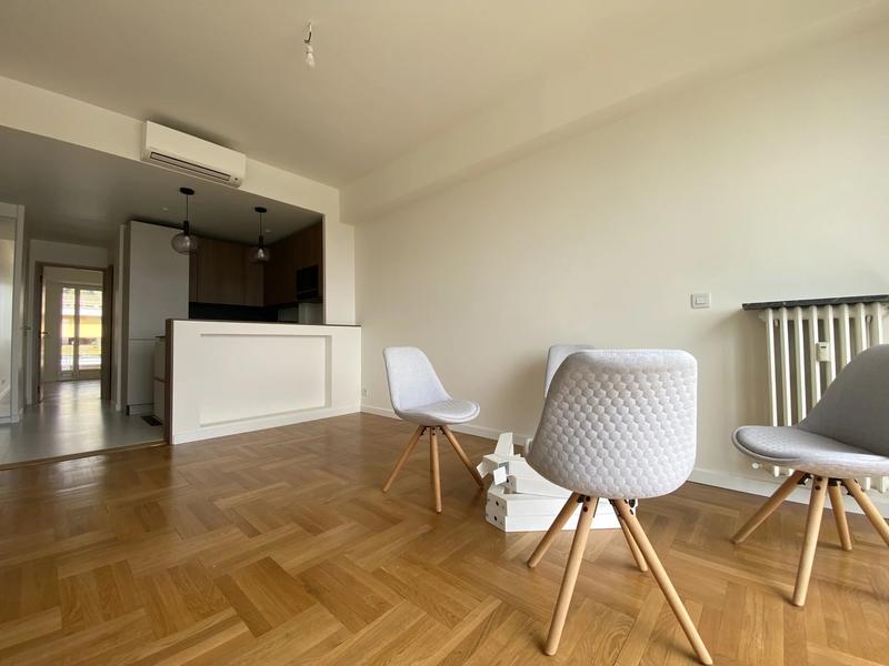 Appartement - 77 m² - 4 pièces