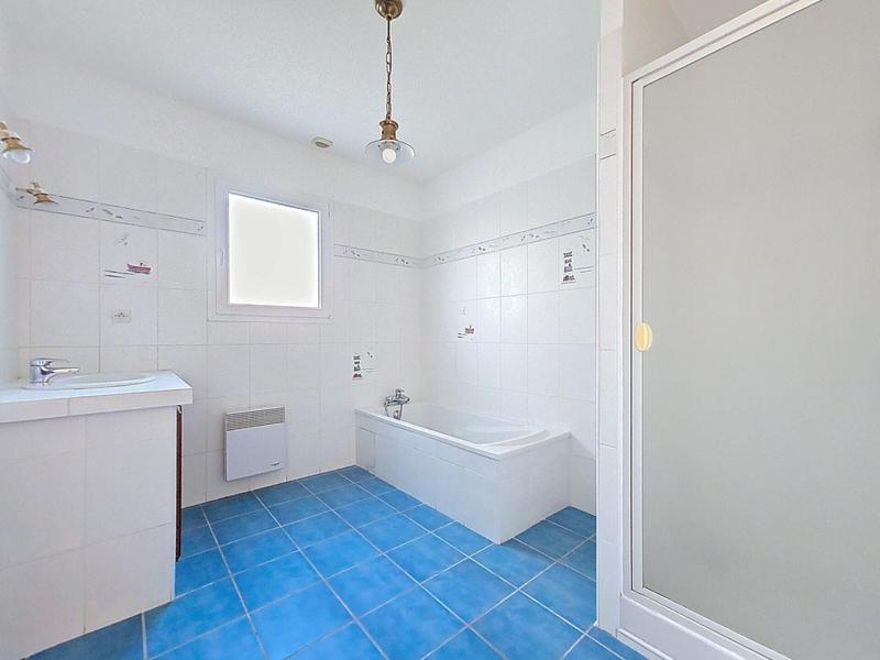 Maison - 97 m² - 5 pièces