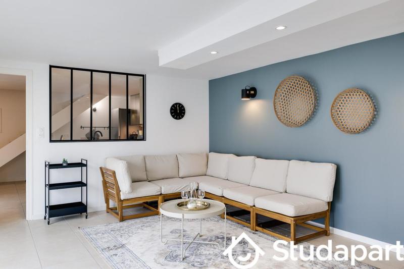 Chambre - 11 m² - 1 pièce