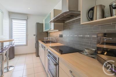 Appartement - 68 m² - 3 pièces