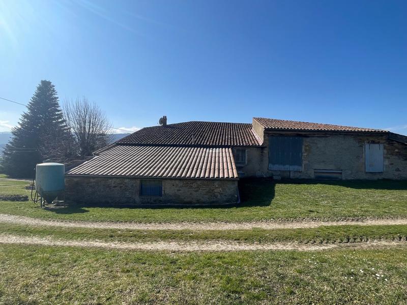 Maison - 170 m² - 9 pièces