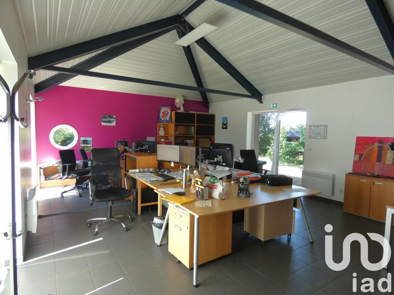 Maison - 383 m² - 7 pièces