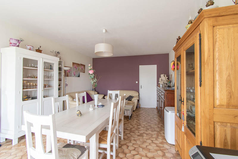 Maison - 94 m² - 4 pièces