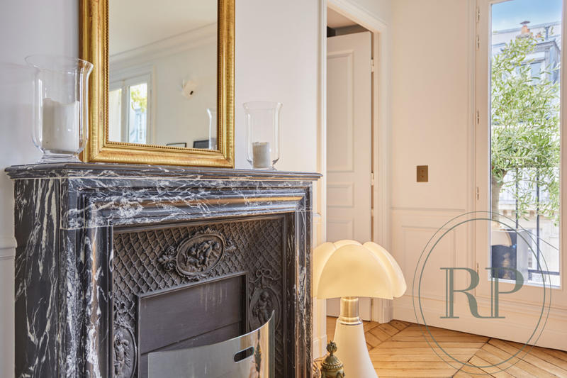 Appartement - 122 m² - 4 pièces