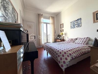 Appartement - 64 m² - 4 pièces