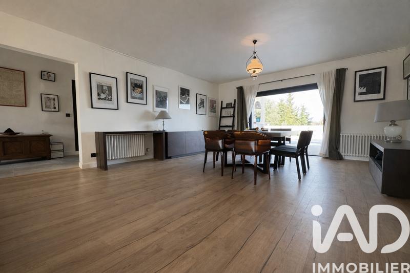 Maison - 280 m² - 7 pièces