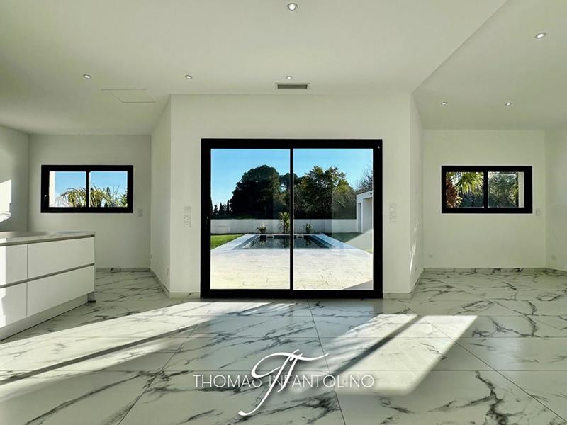 Maison - 175 m² - 5 pièces