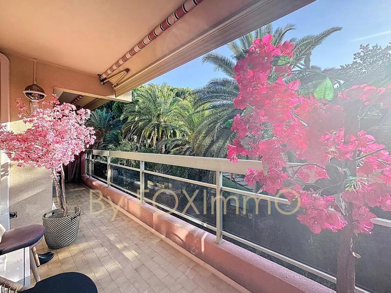 Appartement - 97 m² - 4 pièces