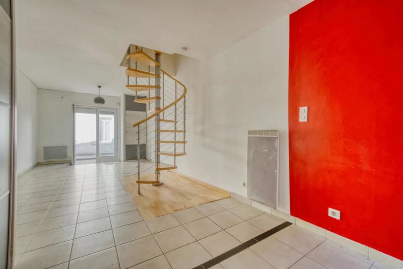 Maison de ville - 72 m² - 5 pièces