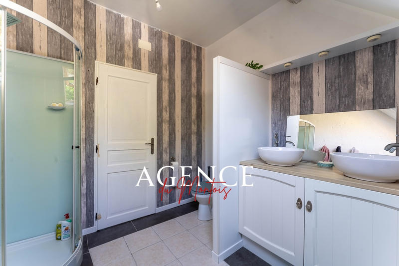 Maison - 139 m² - 5 pièces