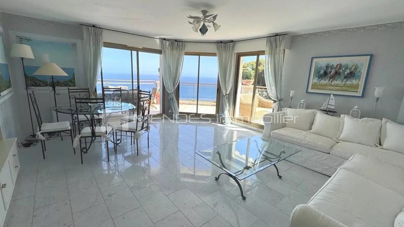 Appartement - 89 m² - 3 pièces