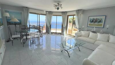 Appartement - 89 m² - 3 pièces