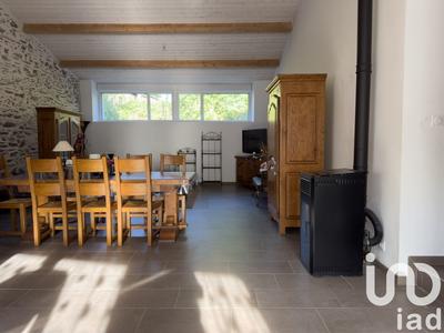 Maison - 97 m² - 3 pièces